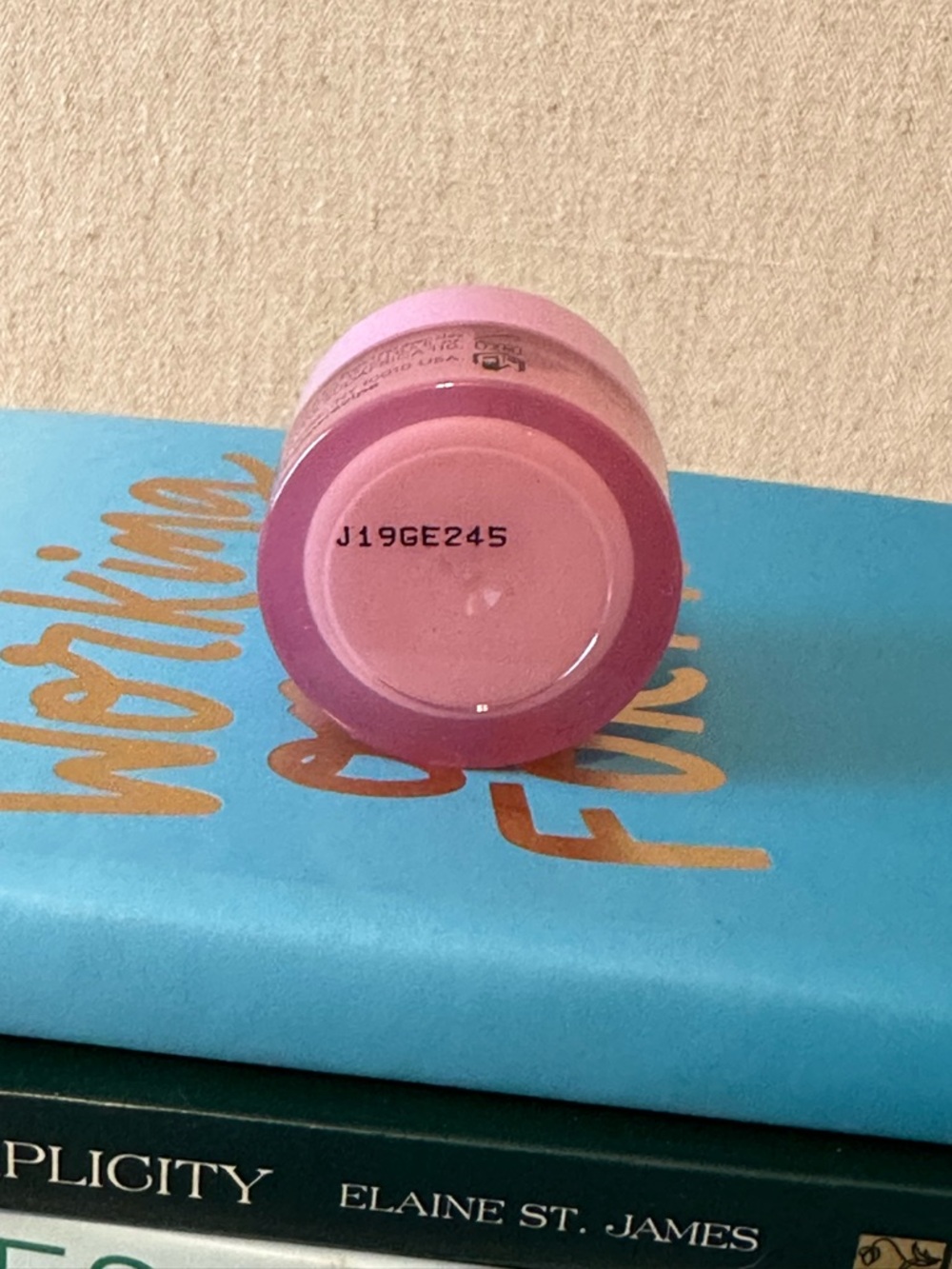 Glow Recipe Mini Skincare Set in Pink and Purple - Picture 14 of 15